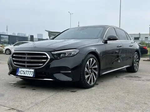 Mercedes-Benz E-Class 2024