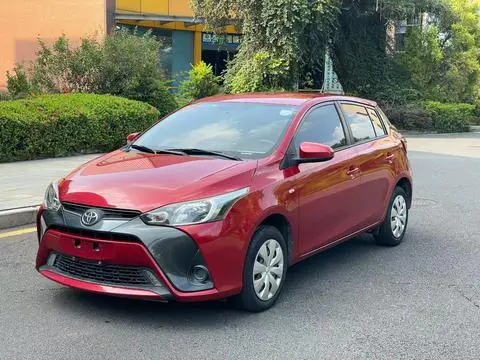 Toyota YARIS L 2020