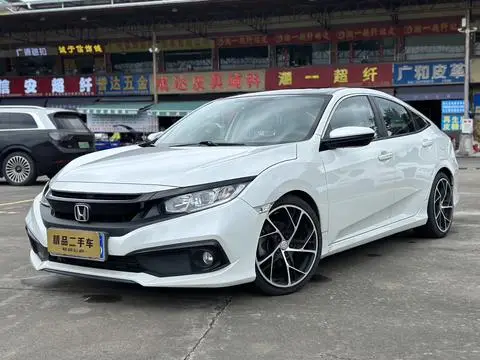 Honda Civic 2019 — фото 1