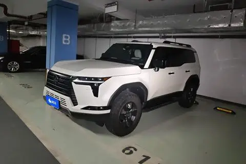 Lexus GX 2024