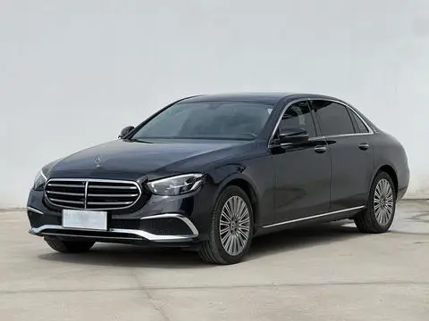 Mercedes-Benz E-Class 2022 — фото 1