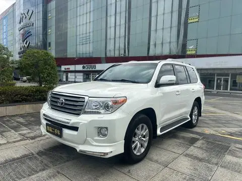 Toyota 兰德酷路泽 2012