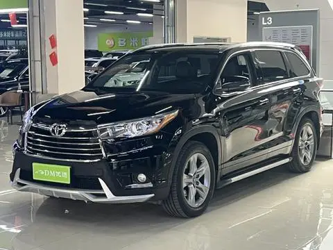 Toyota Highlander 2017 — фото 1