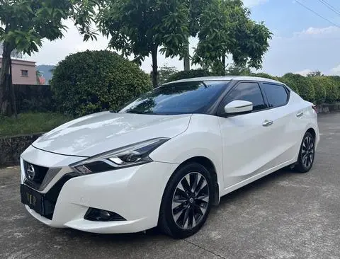Nissan 蓝鸟 2019
