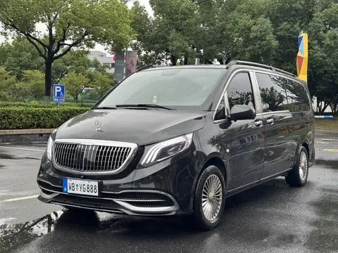 Mercedes-Benz 威霆 2021