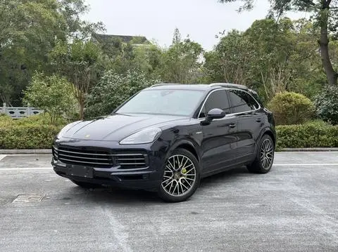 Porsche Cayenne E-Hybrid 2020