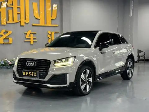 Audi Q2L 2018