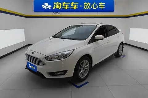 Ford Focus 2015 — фото 1