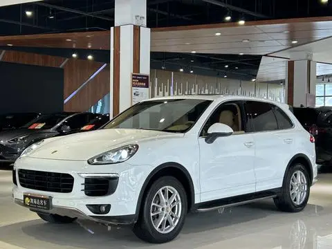 Porsche Cayenne 2016
