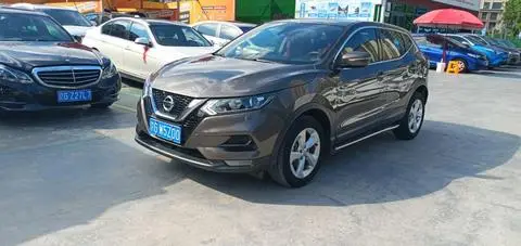 Nissan Qashqai 2022 — фото 1