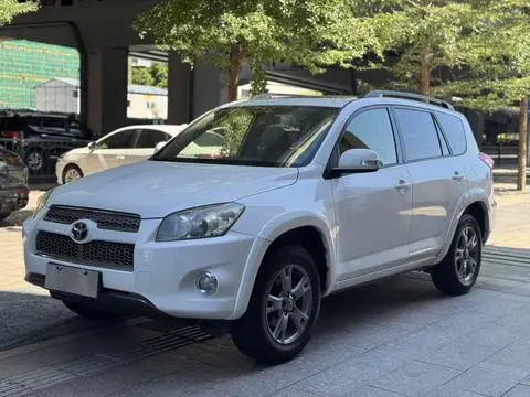 Toyota RAV4 2013