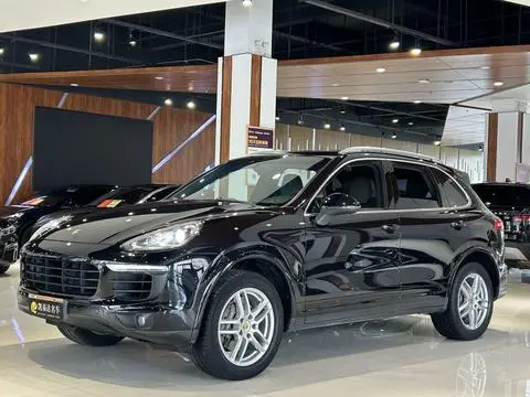 Porsche Cayenne 2016