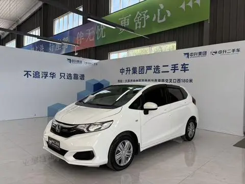 Honda Fit 2018 — фото 1