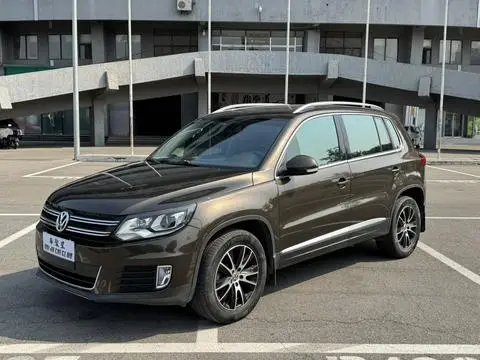 Volkswagen Tiguan 2015