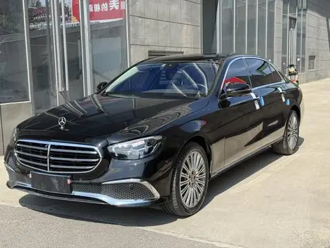 Mercedes-Benz E-Class 2023 — фото 1