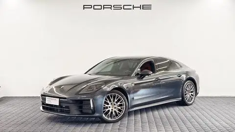 Porsche Panamera 2025 — фото 1