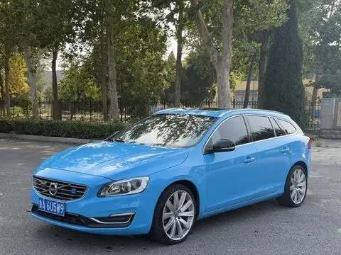 Volvo V60 2014