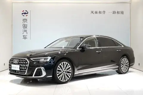 Audi A8 2023 — фото 1