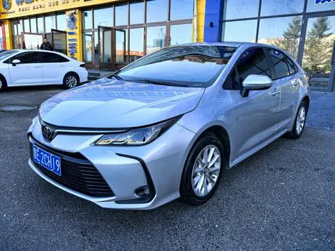 Toyota Corolla 2021 — фото 1
