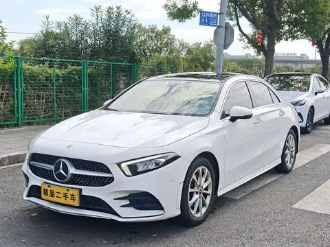 Mercedes-Benz A-Class 2020 — фото 1