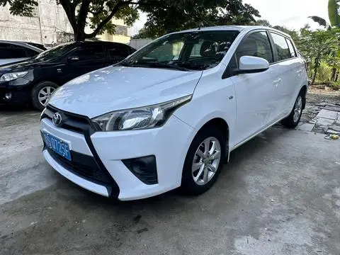 Toyota YARIS L 2014