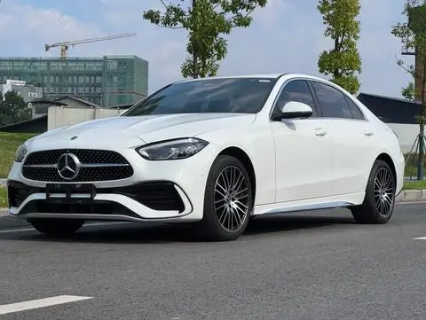 Mercedes-Benz C-Class 2024 — фото 1
