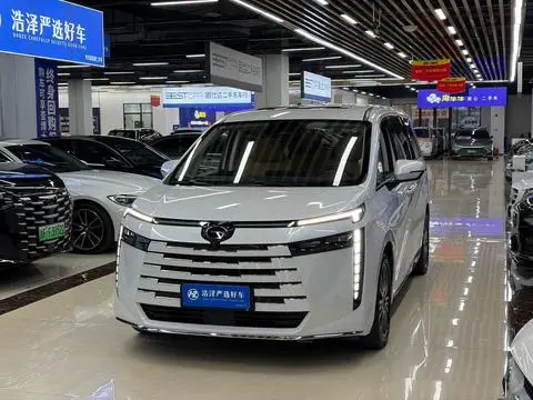 GAC E8 PHEV 2024