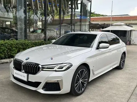 BMW 5 Series 2021