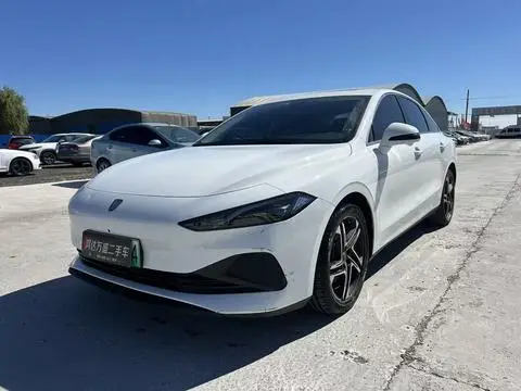 Roewe D7 DMH 2023