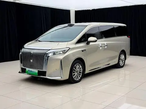 Wey 高山 PHEV 2025