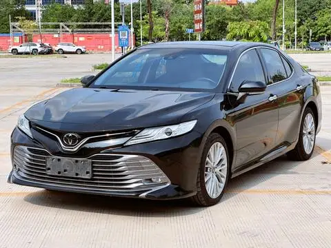 Toyota Camry 2019