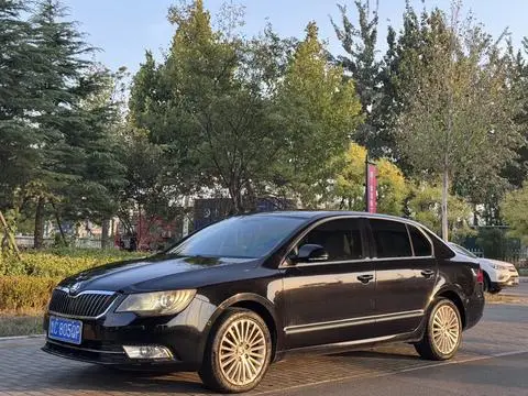 Skoda Superb 2013