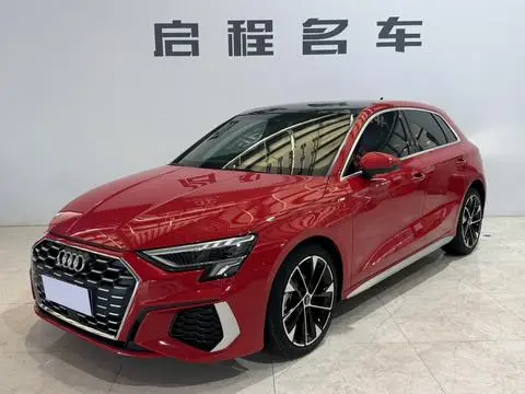Audi A3 2023 — фото 1