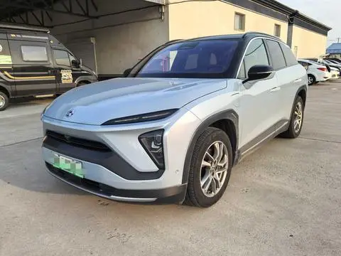 NIO ES6 2020