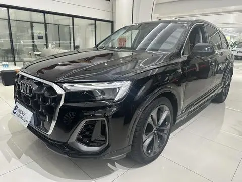 Audi Q7 2025