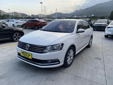Volkswagen Lavida 2017 — фото 1