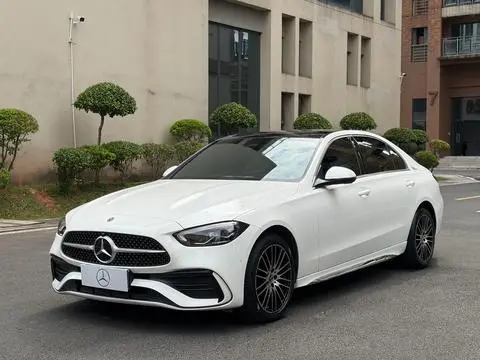 Mercedes-Benz C-Class 2024
