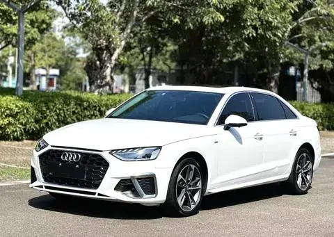 Audi A4L 2020 — фото 1