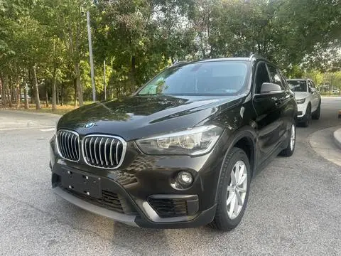 BMW X1 2018 — фото 1