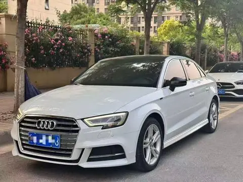 Audi A3 2020 — фото 1
