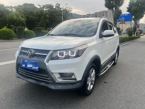 BAIC S3 2016