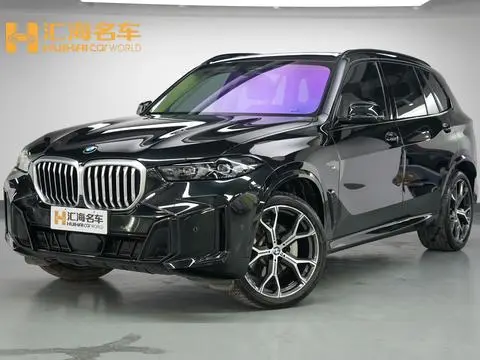 BMW X5 2025 — фото 1