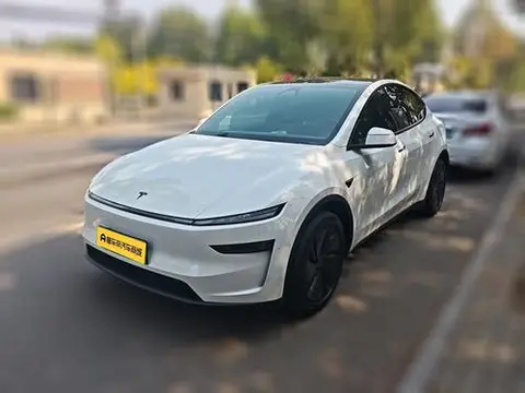 Tesla Model Y 2026