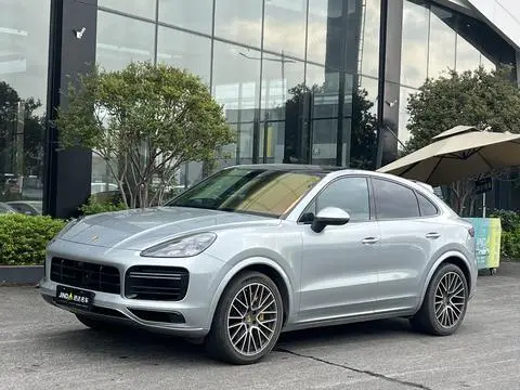 Porsche Cayenne Coupé 2020