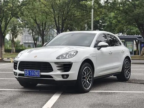 Porsche Macan 2014