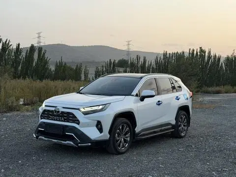 Toyota RAV4 2024