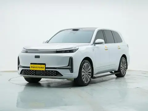 Geely M9 2025