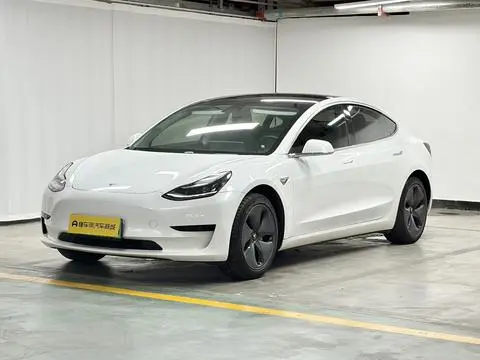 Tesla Model 3 2019 — фото 1