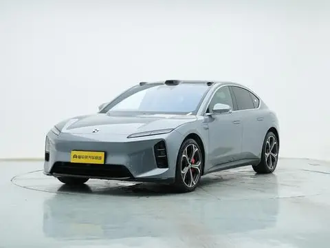 NIO ET5 2025