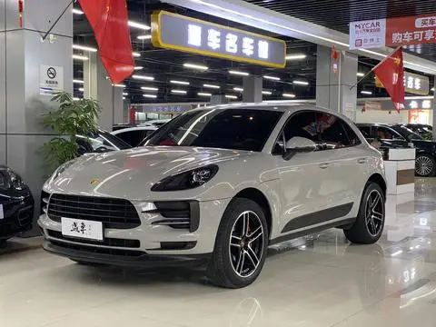 Porsche Macan 2021